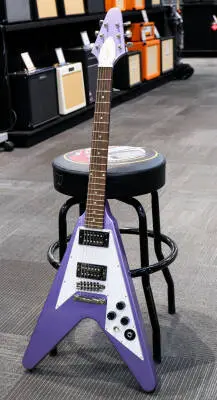 Store Special Product - Epiphone - Kirk Hammett 1979 Flying V - Purple Metallic
